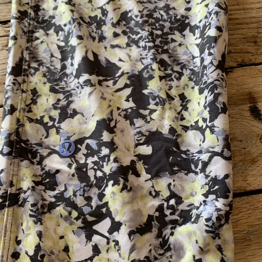 ❌SOLD❌Lululemon drawstring pant - Picture 6 of 9